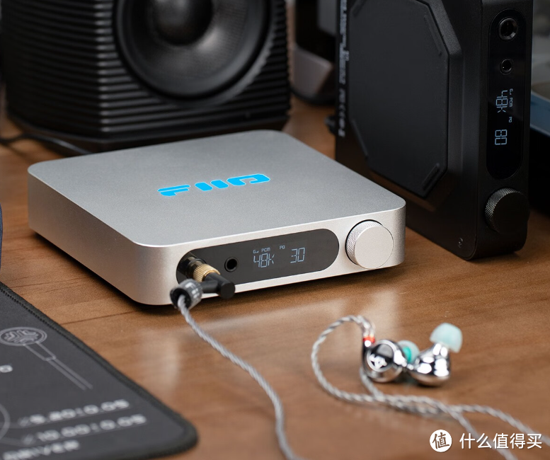 双11就讲音质,第一幅入门耳机是买 HIFI耳机还是监听耳机?