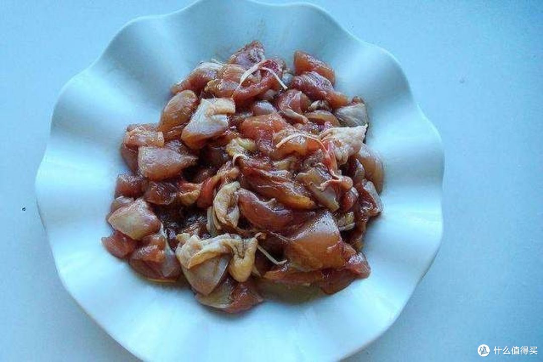 爆炒鸡丁怎么炒好吃？好方法，简单好上手，鲜美下饭！