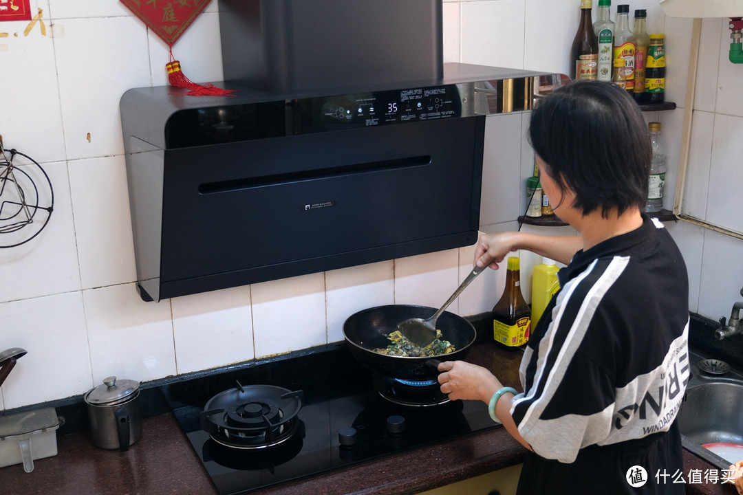 打造舒适的厨房环境，米家智能烟灶套装S1初体验
