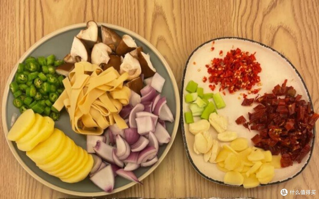 在家做烤鱼咯❗️比夜市的还好吃❗️哈喇子