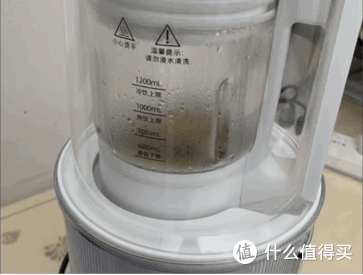 蒸汽破壁机和传统破壁机有什么区别?蓝宝蒸汽破壁机体验:免泡豆,15分钟就能喝豆浆!