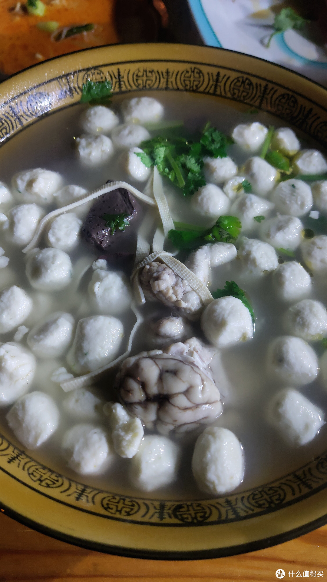 「汝南鸡肉丸子的做法」:这样做不仅美味还健康，家人都喜欢吃！