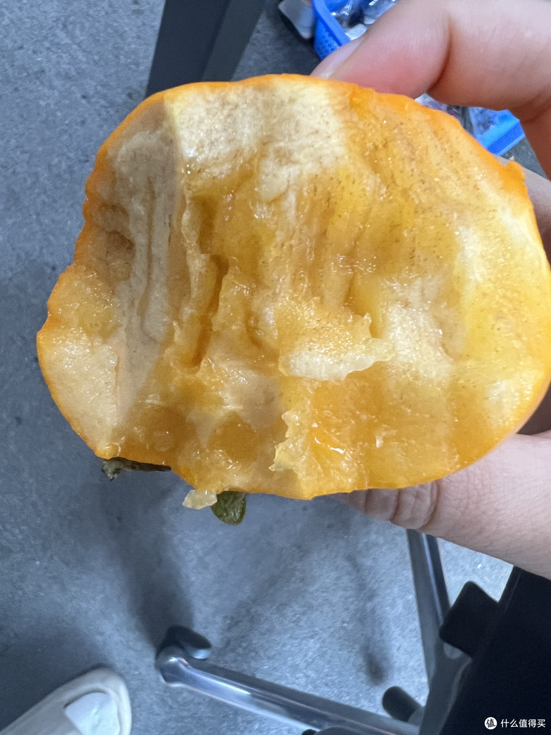 第一次吃脆柿子,味道还真的不错!