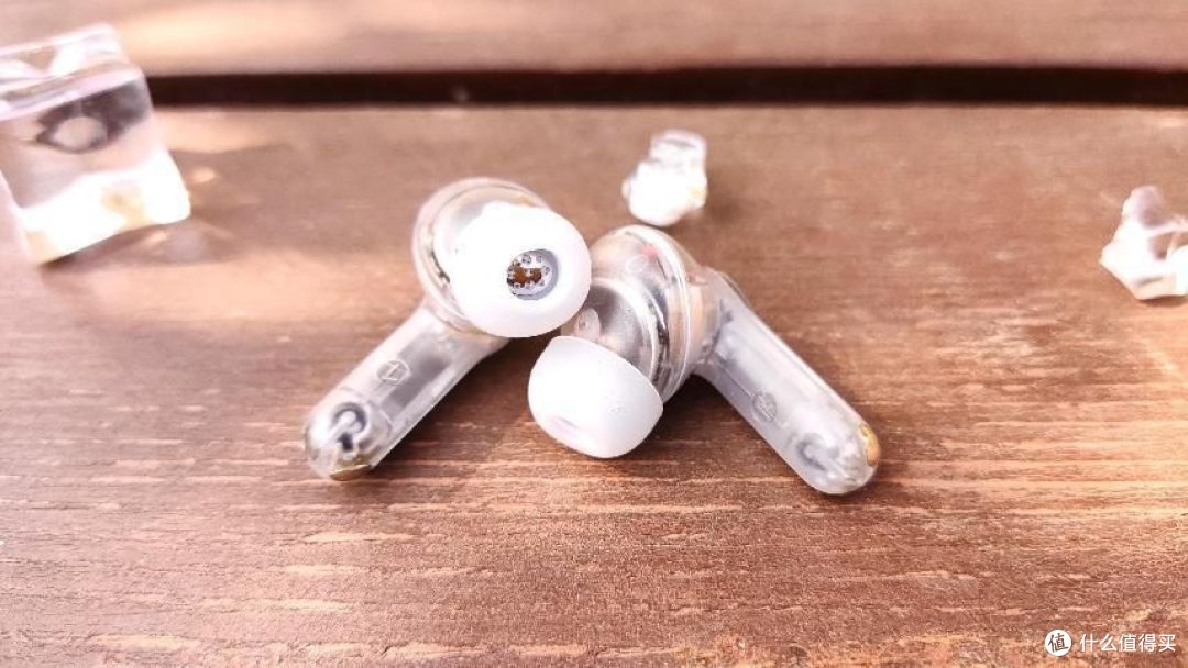 穿透未来的颜值和音质,泥炭Capsule3 Pro真无线耳机
