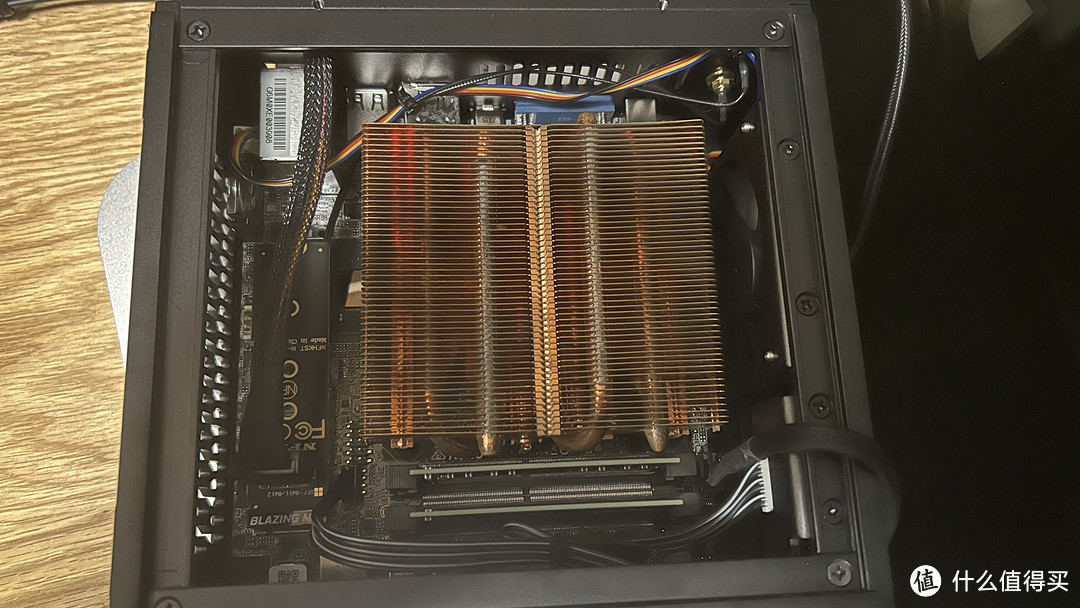这可能是最小的可更换CPU的迷你主机华擎Deskmini B760，附无损耗外接显卡攻略（OCULINK）