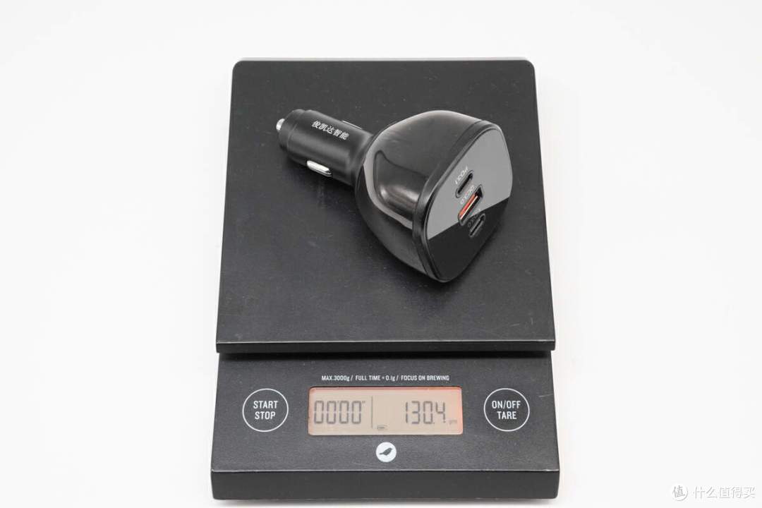 多设备快充续航，PD 140W 极速满电，俊凯达 165W 三口车载充电器评测
