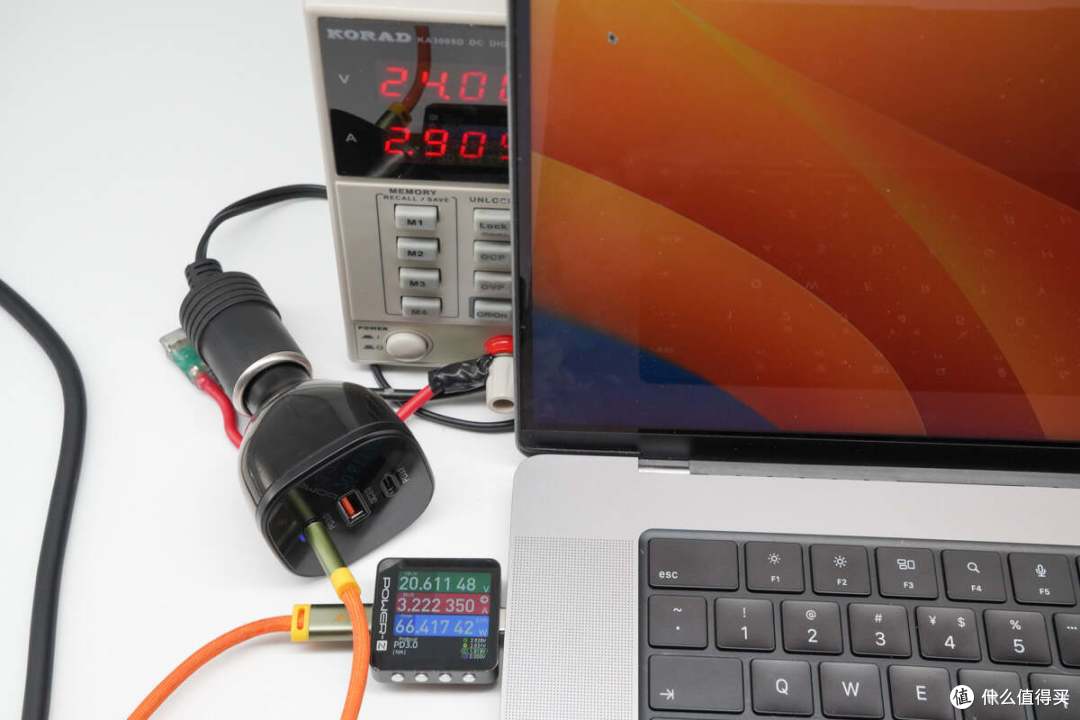 多设备快充续航，PD 140W 极速满电，俊凯达 165W 三口车载充电器评测