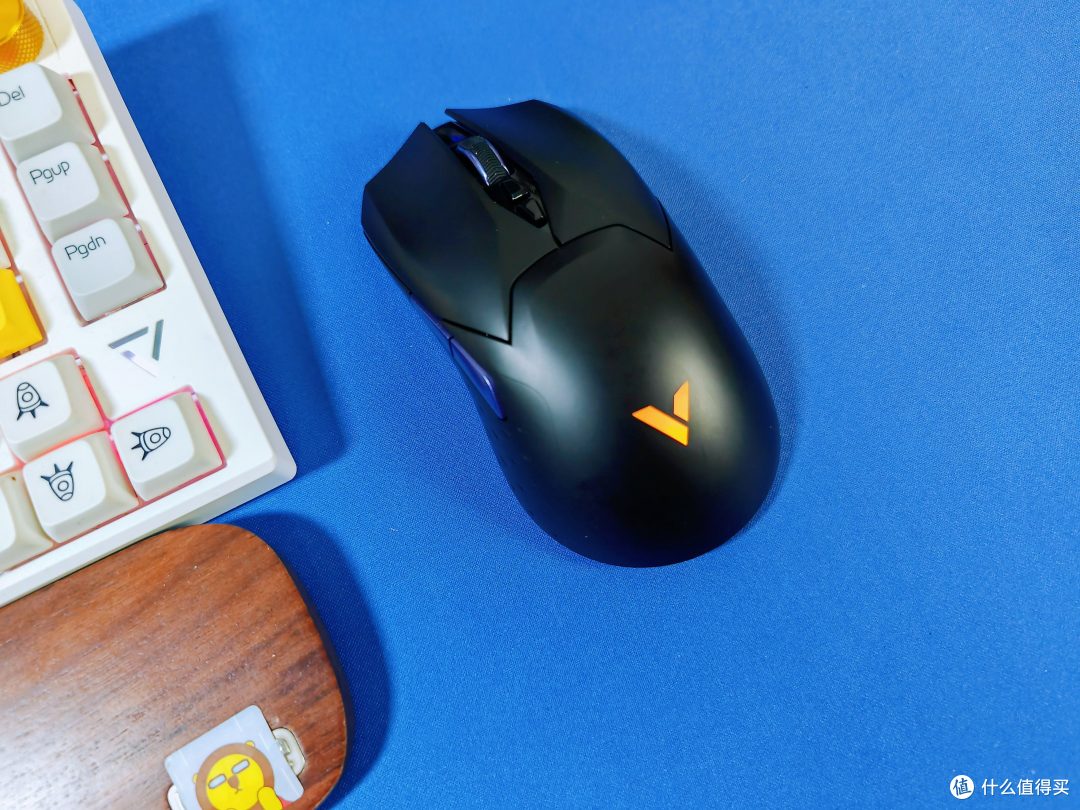 4K回报率，195的价位？雷柏VT3S无线游戏鼠标实测