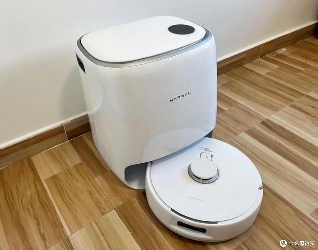 云鲸J4值不值得买?云鲸J4实测总结:它可能4000元内综合能力最强大的扫拖机器人