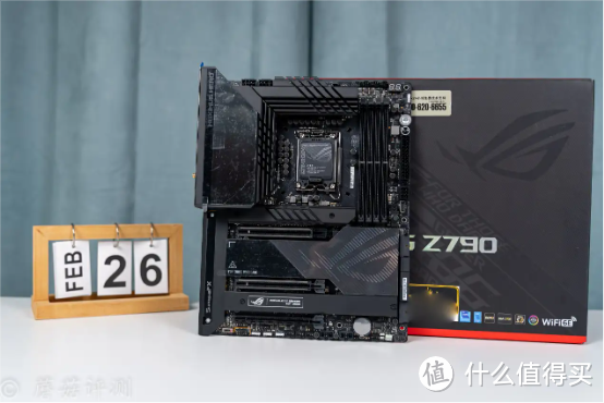 人到中年的最后一次疯狂，13700K搭配RTX4090显卡的TUF全家桶装机体验