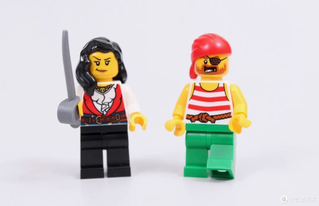 现在通过线上Pick a Brick可获得乐高经典主题系列人仔