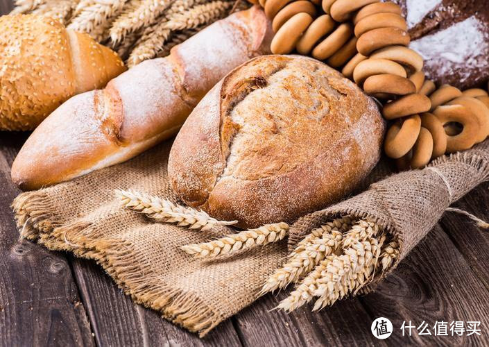 小麦面包的历史渊源及在饮食文化中的重要性
