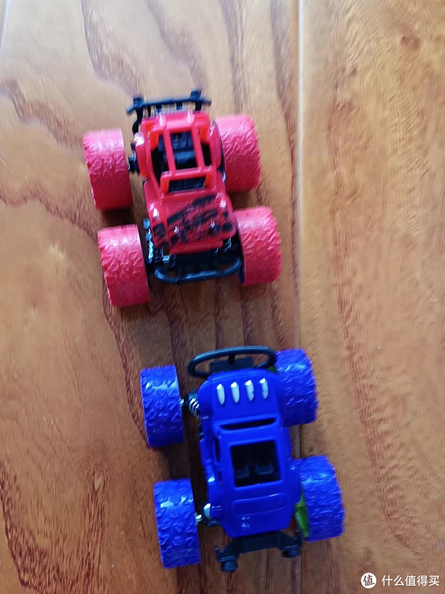 「高速」玩具车实测：比普通玩具车更快、更灵活！