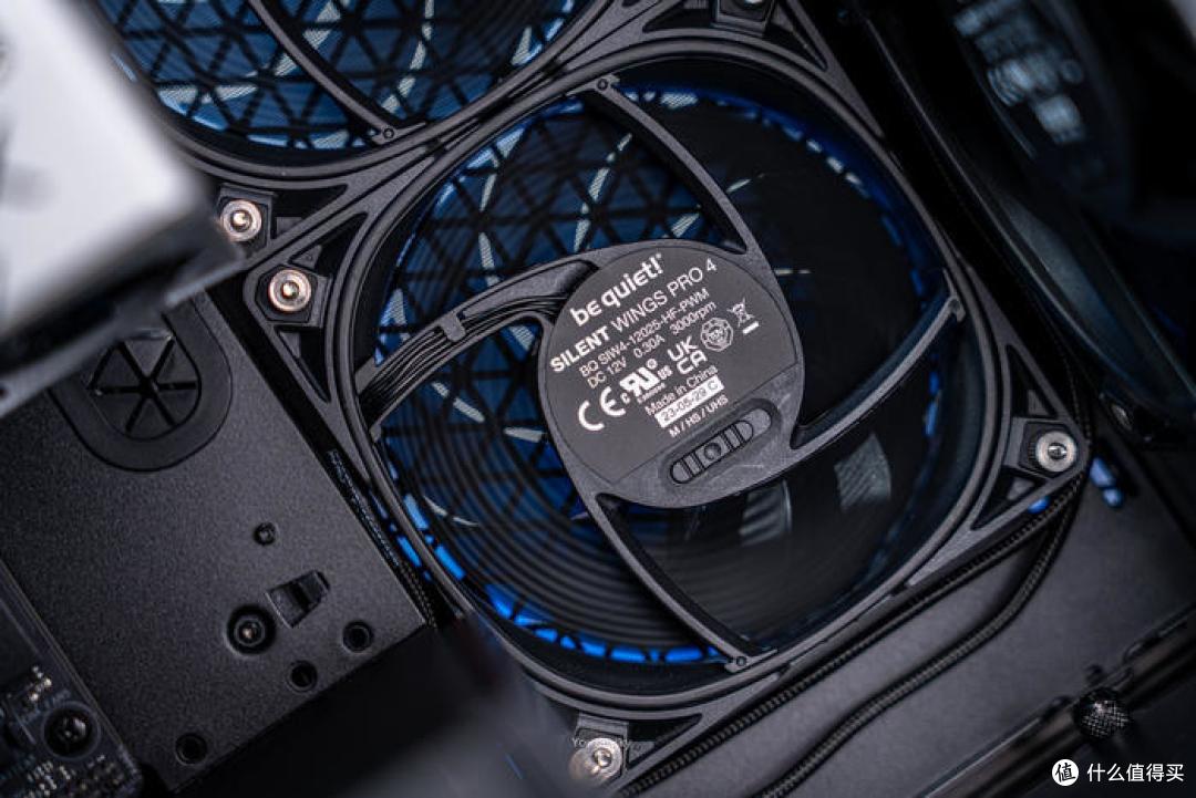 幽静之蓝——ProArt X670E + 影驰4070TI +海盗船5000D AIRFLOW 装机展示