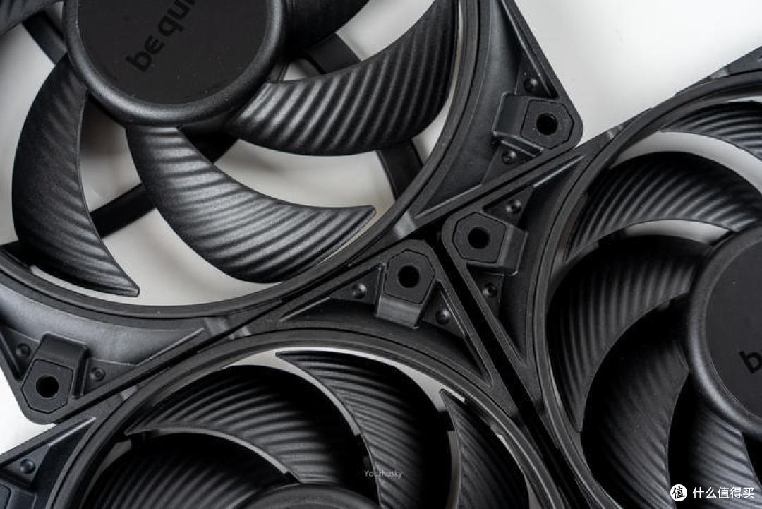 幽静之蓝——ProArt X670E + 影驰4070TI +海盗船5000D AIRFLOW 装机展示