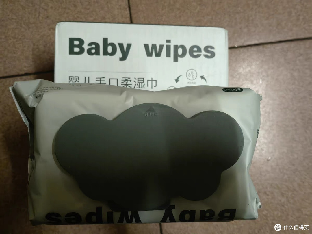 宝宝健康舒适,推荐超亚品牌婴儿手口柔湿巾
