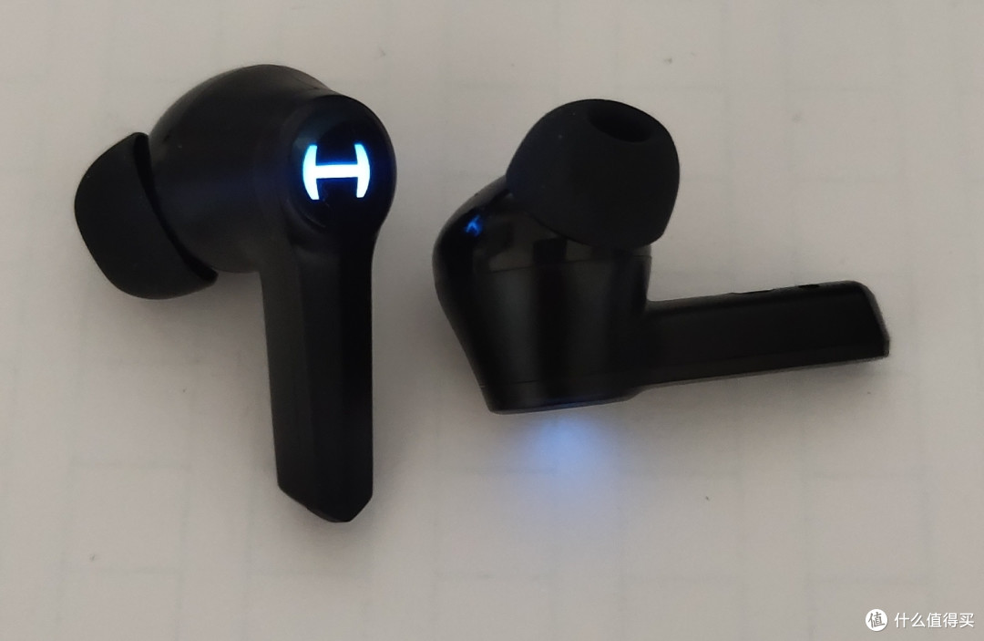 漫步者HECATE GT4无线蓝牙耳机,兼具科技感与性价比,你值得拥有!