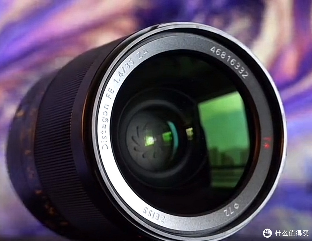 今天天气好,把索尼蔡司35 1.4 za拿出来晒一晒,防止发霉