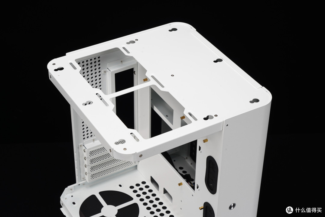 「圣洁の爱」JOSNSBO TK1+微星B760M MORTAR+影驰RTX 4060金属大师装机分享