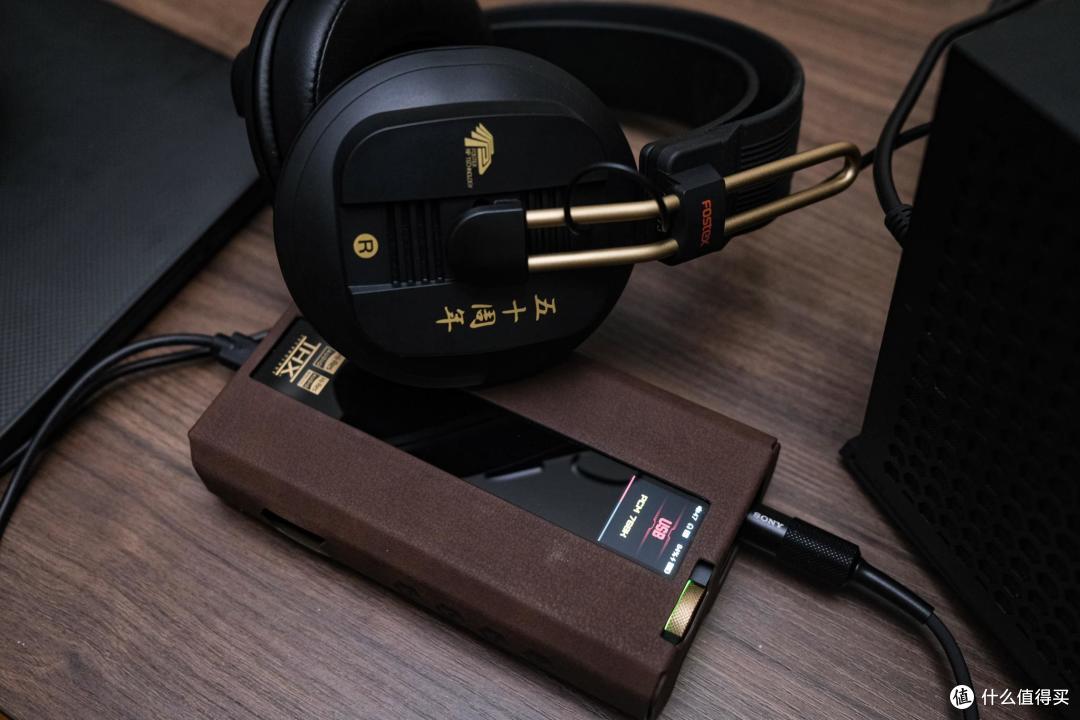 不按套路出牌的神奇玩意儿——飞傲 R7 桌面音乐中心