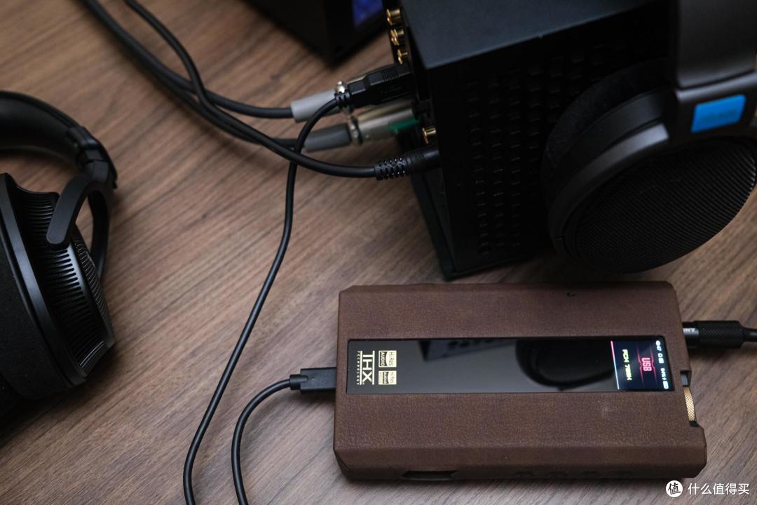不按套路出牌的神奇玩意儿——飞傲 R7 桌面音乐中心