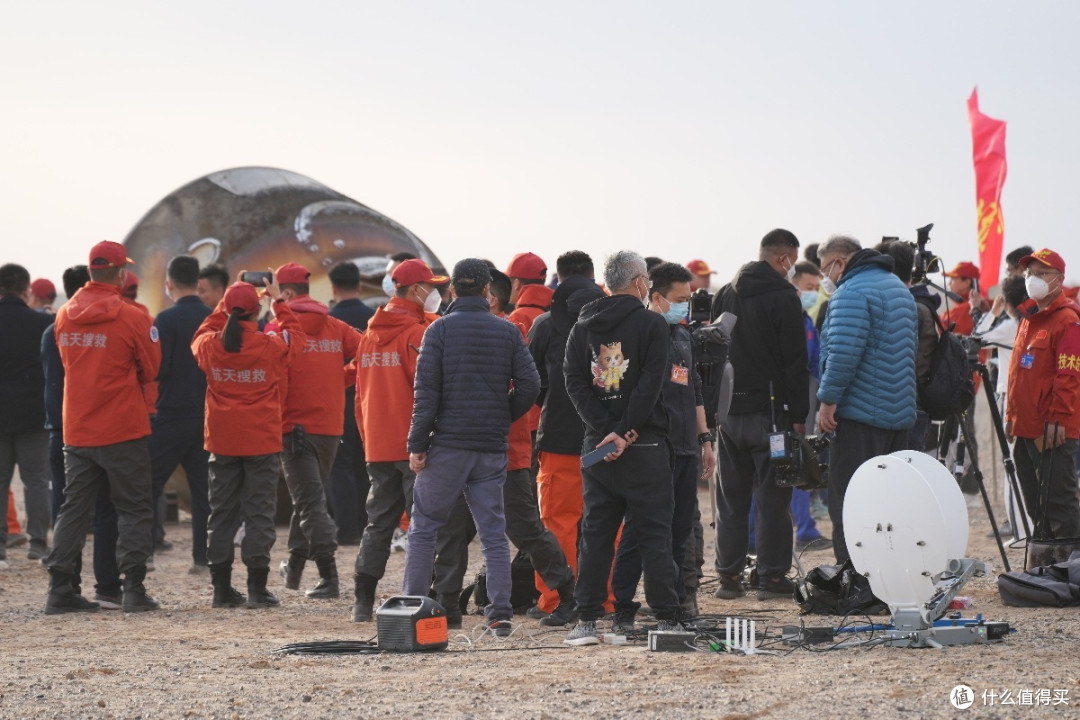 户外电源现身神舟飞船返回现场,为卫星直播提供电力支援