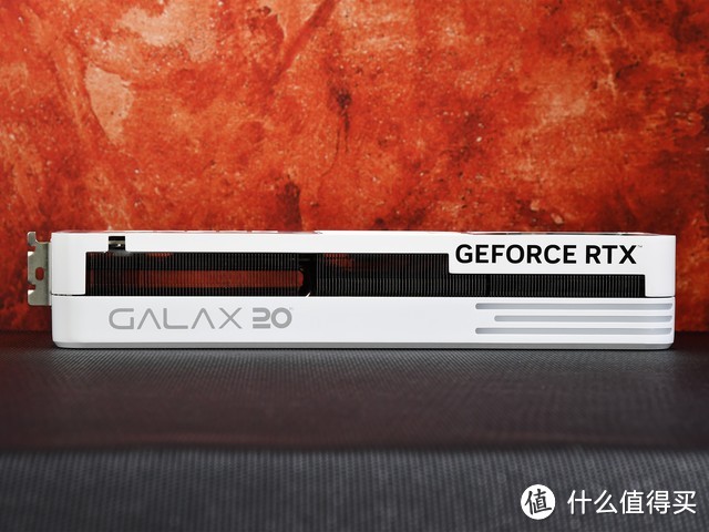 土豪上吧！影驰20周年GeForce RTX 4090显卡评测