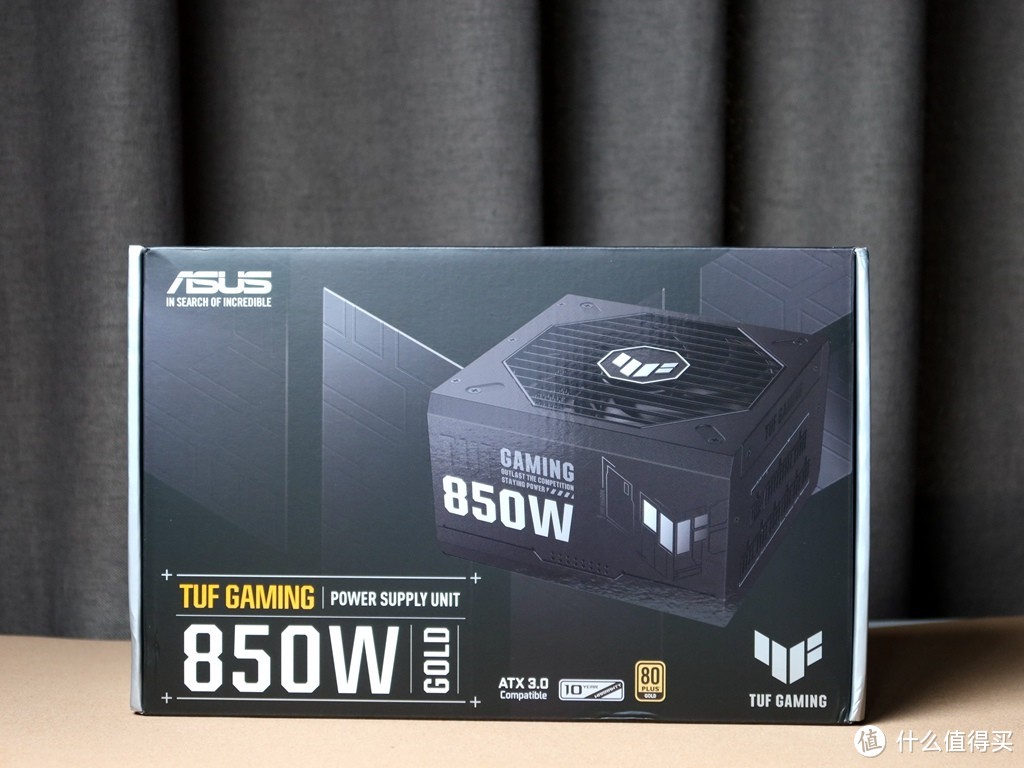 i7-14700K最值?龙神三代+七彩虹4070 Ti火神 “黑火”风装机实测