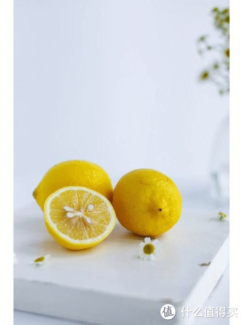 柠檬：促进消化，改善睡眠质量，让你轻松度过每一天！