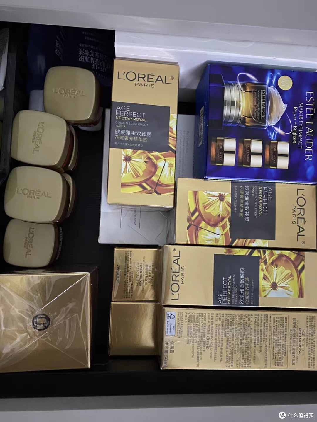 欧莱雅小蜜罐保湿面霜:秋冬护肤肌肤的秘密