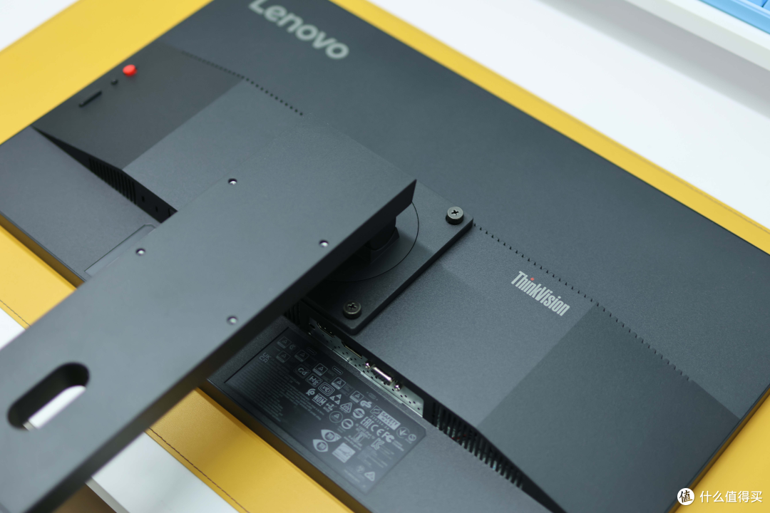 商用显示器还得看专业大厂,联想ThinkVision E24-30上手体验