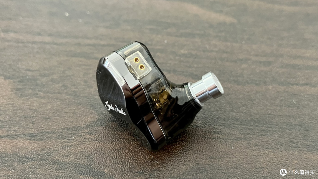 短评：百元耳机新霸主 FIIO JD1 入耳 麦克风 可换线
