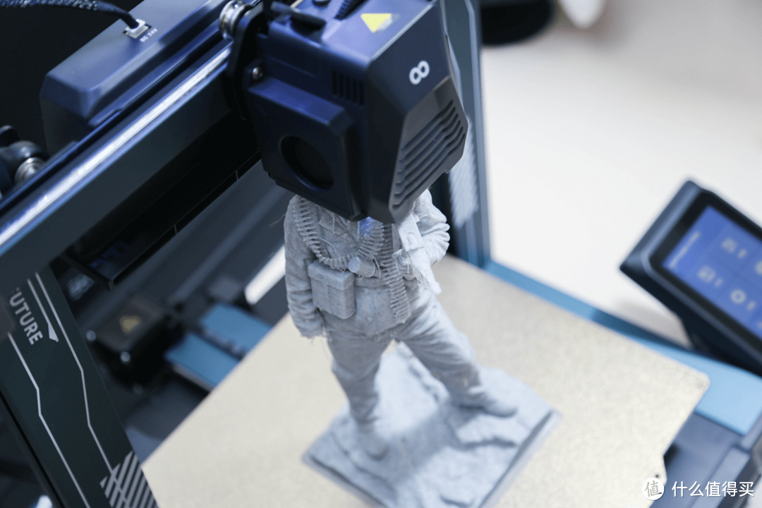 一千多块的3D打印机好用吗？ELEGOO爱乐酷Neptune 4 Pro海王星上手评测