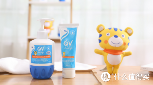 冬季护肤新宠！QV泡澡油与QV小老虎面霜为宝宝肌肤打造温暖保护罩！