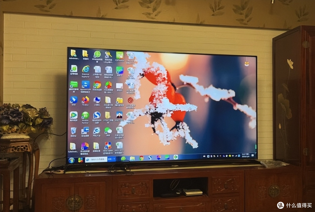 客厅3.2米距离，买85英寸电视大吗？用了大半年，说说真实感受