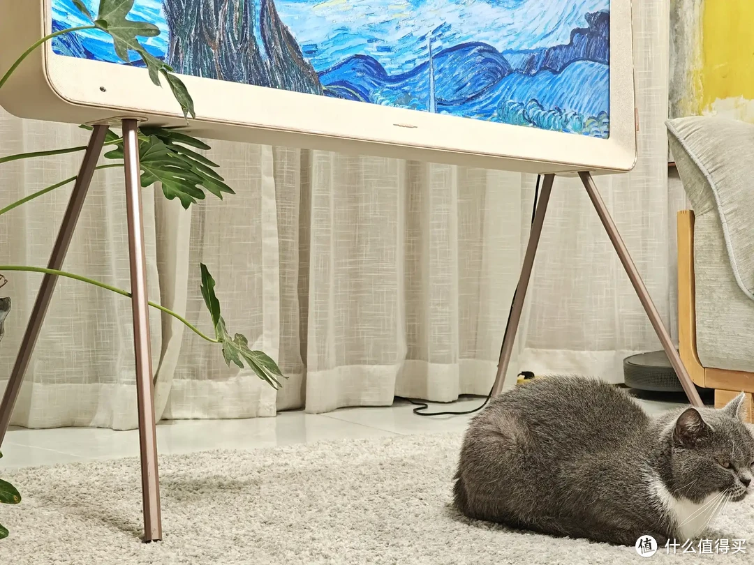 点缀家居环境,用这款海信艺术电视R7增添家居氛围感