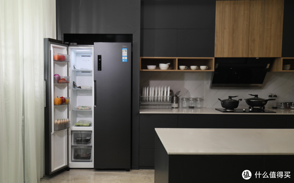 2023年哪几款冰箱最受欢迎？西门子第四，前三名全部是国产品牌！