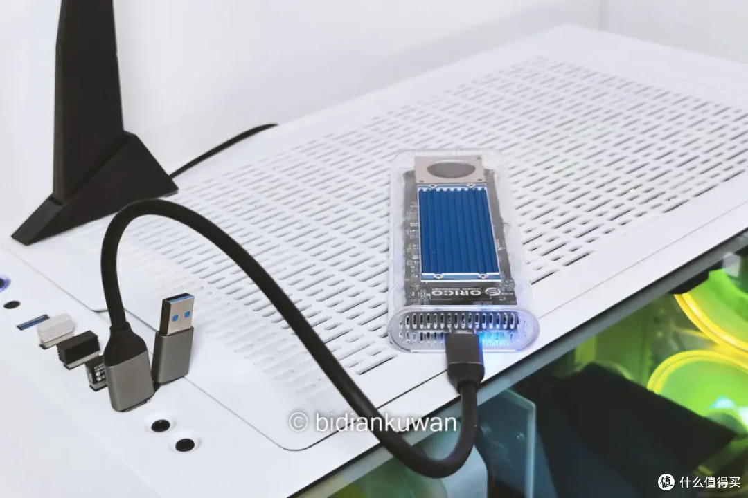 每秒传4GB,自组装极速移动硬盘!ORICO J20 PSSD上演固态狂飙