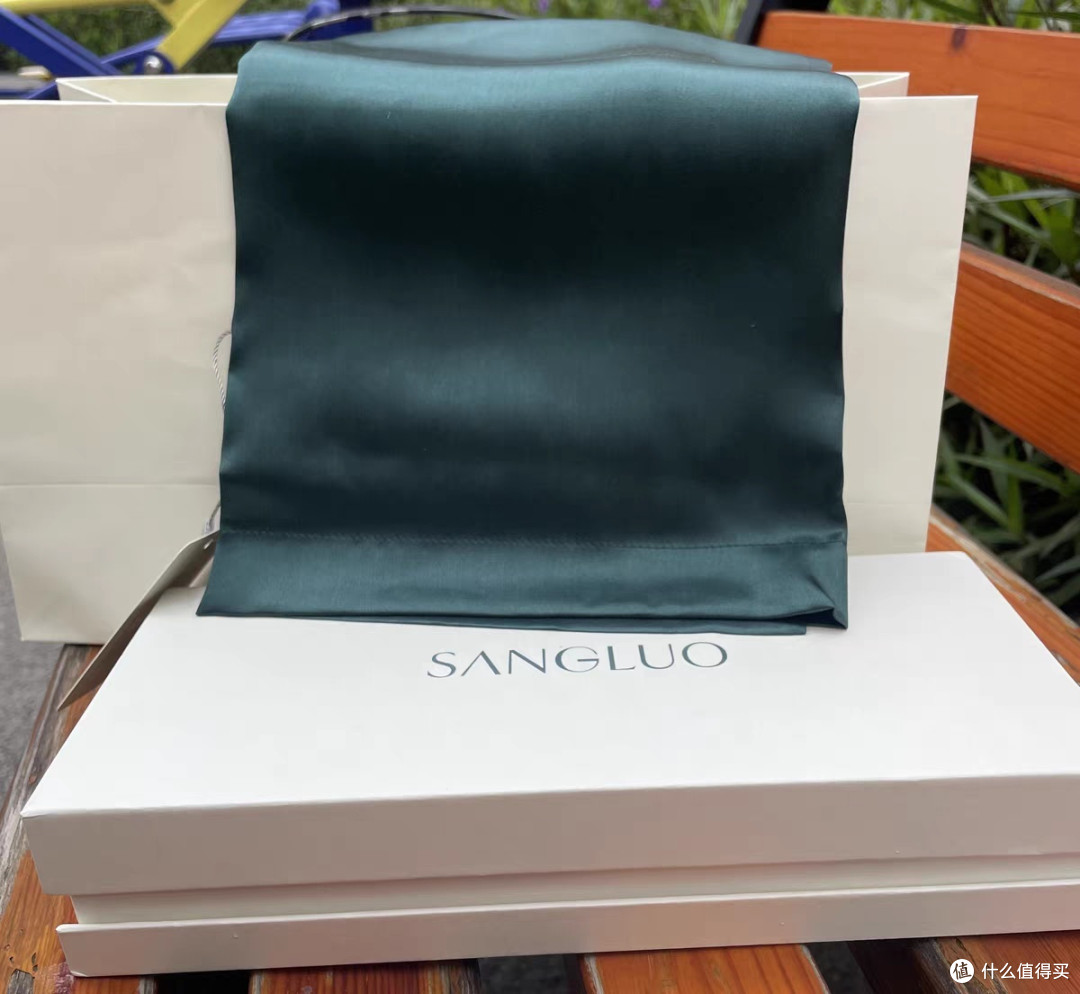 桑罗SANGLUO蜂胶双面真丝枕套