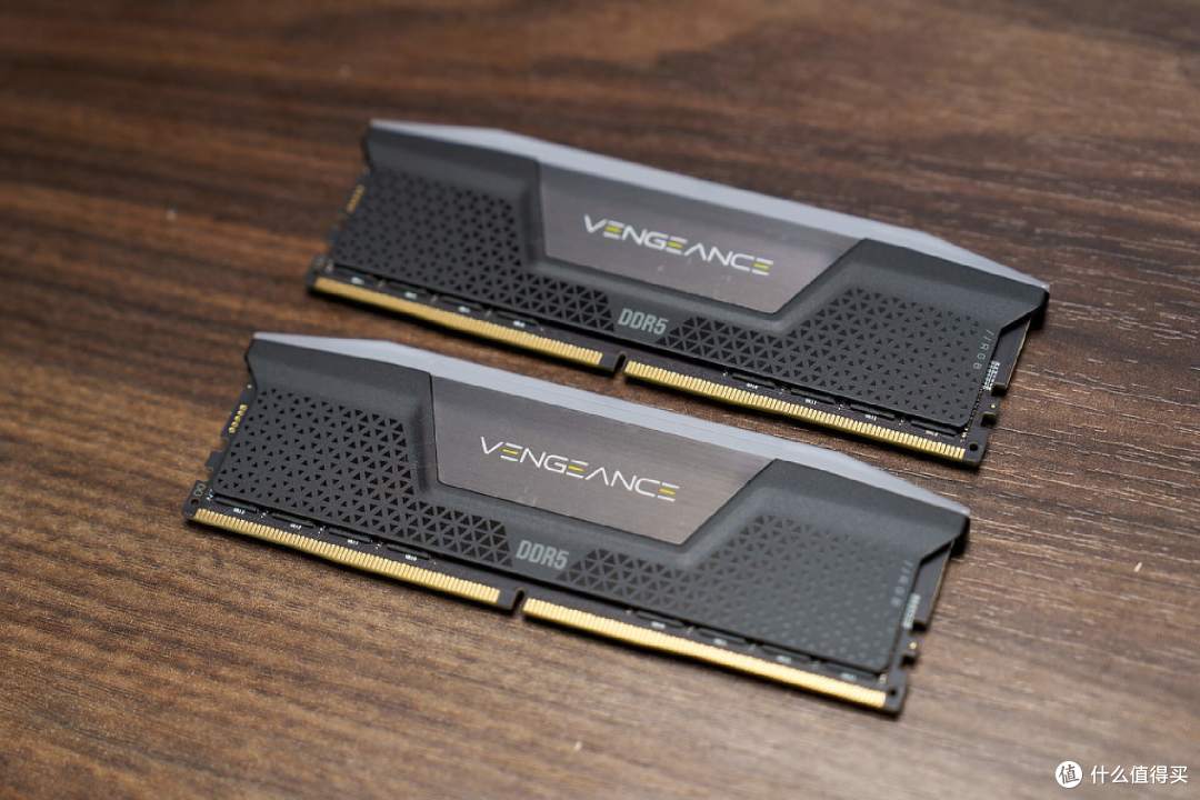 14900K+4080次旗舰，2K光追游戏效果如何？