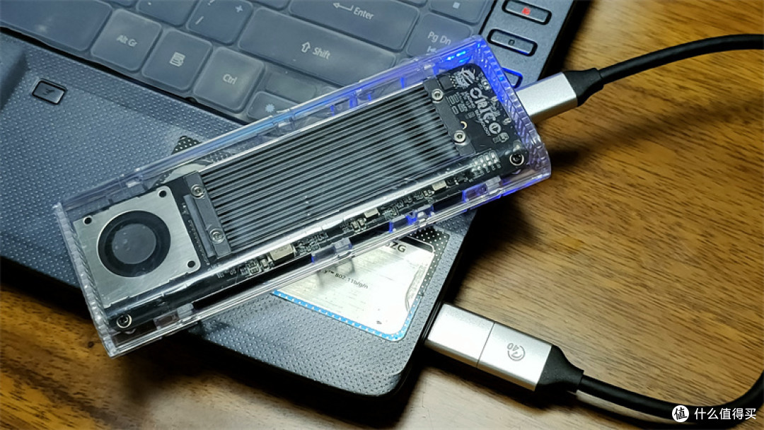 秒速读写,完美兼容 Mac 和 Windows,奥睿科移动高速存储解决方案