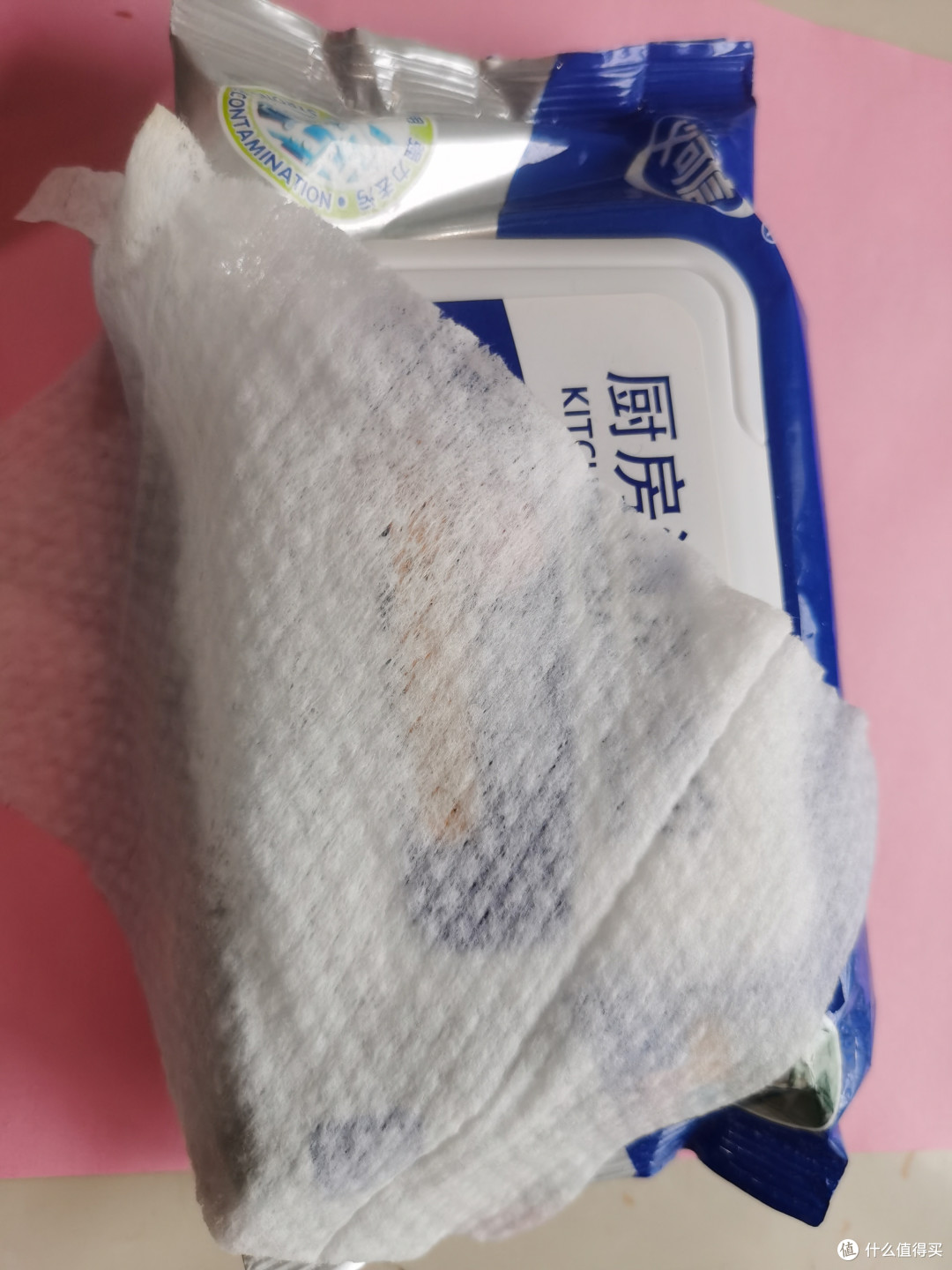 你的家里是不是缺少一款这样的厨房清洁湿巾呢?
