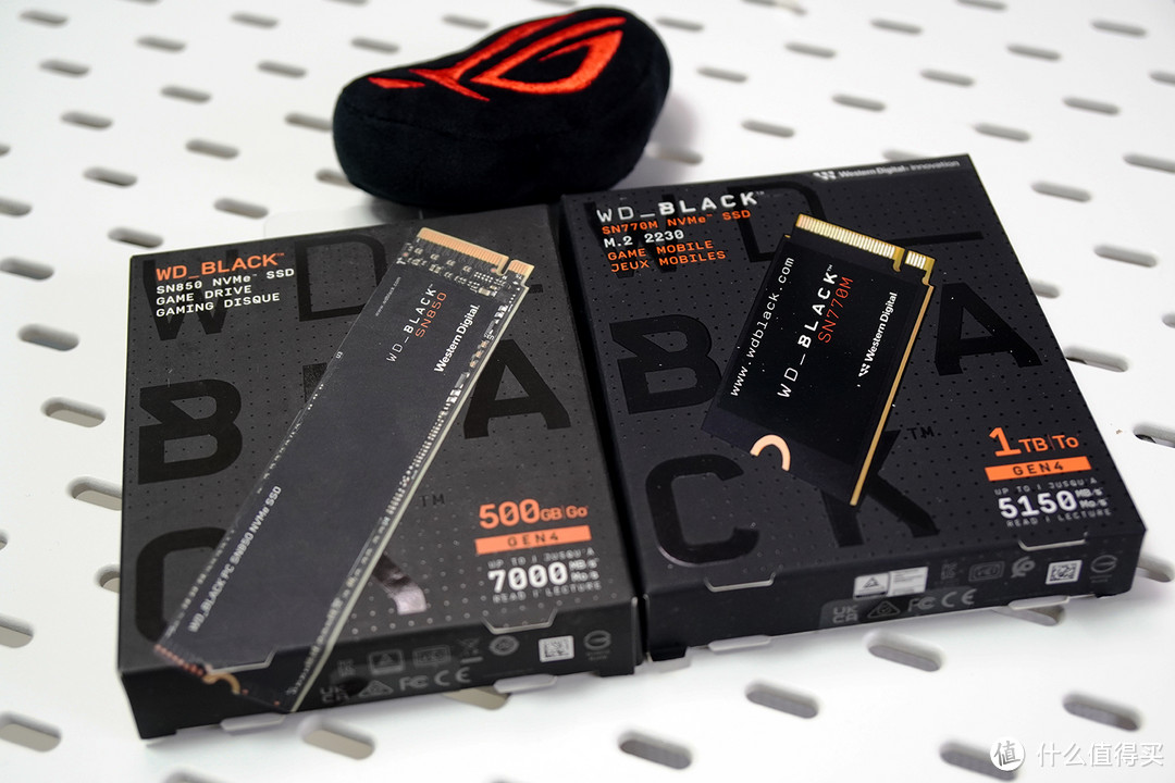 个头最小的SSD？掌机扩容神器WD_BLACK SN770M NVMe SSD 1TB开箱简测