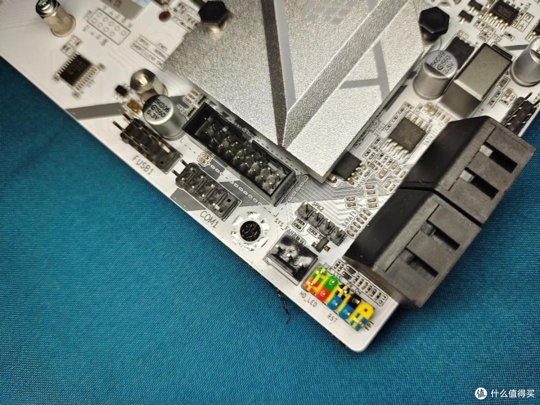 华南B760M-D4主板:B板+内存条的王炸!|华南金牌
