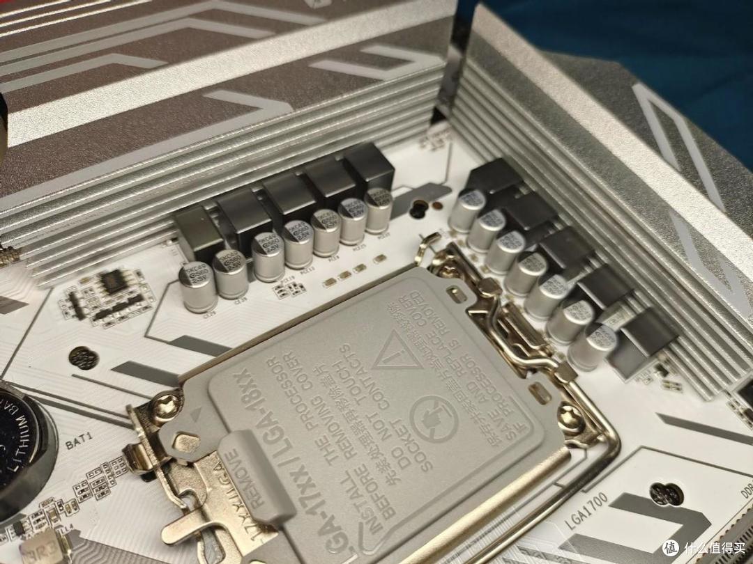 华南B760M-D4主板:B板+内存条的王炸!|华南金牌