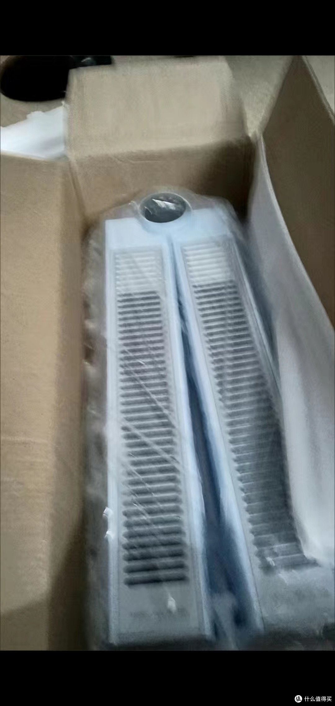 美的踢脚线取暖器:加热面积大,温暖舒适,让冬季不再寒冷