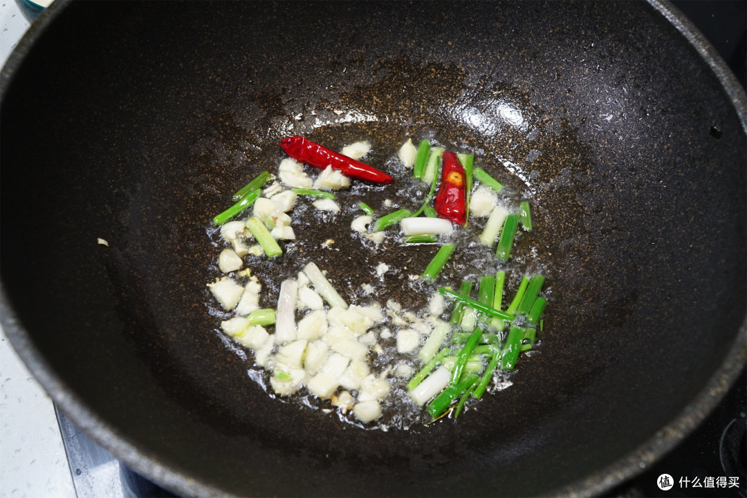 钙是“生命基石”,入冬后,记住这5样高钙食物,身体硬朗过寒冬