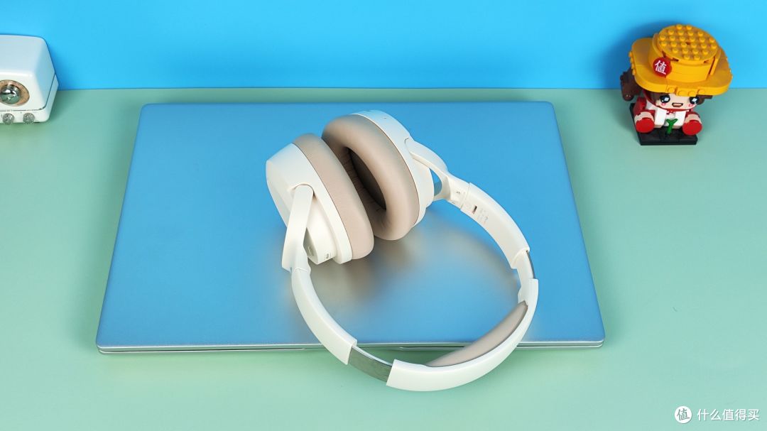 游戏音乐两不误，音贝奇 Free 1 Pro，主动降噪隔绝纷扰，超长续航好音质！