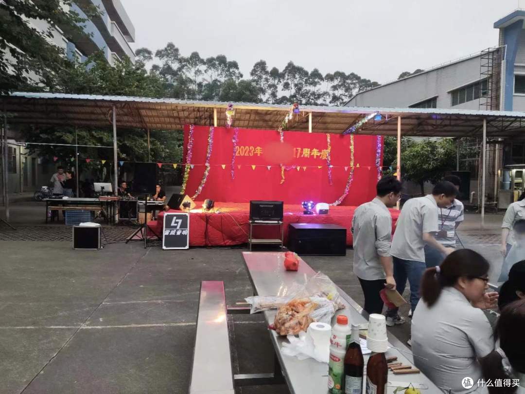 搭建好的舞台
