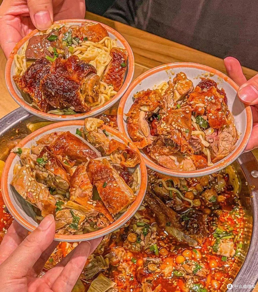 攻占一线城市的地域美食,分分钟成为打工人的心头好!
